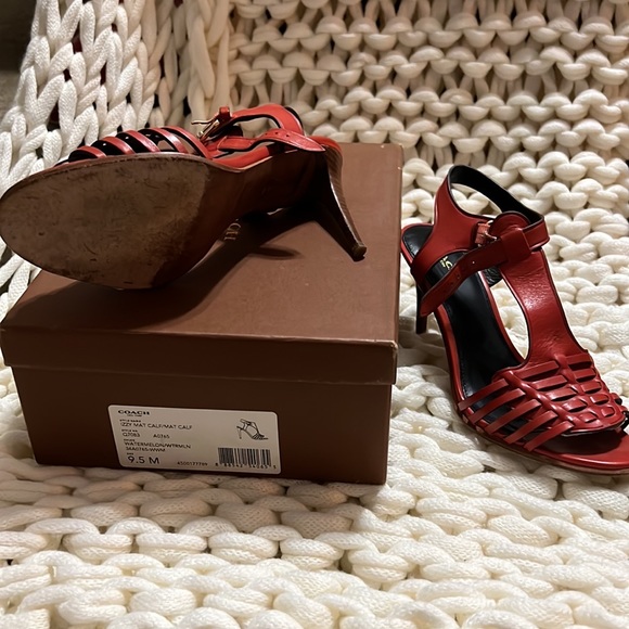 Coach Women shoes - Picture 1 of 2